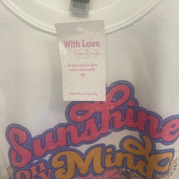 SUNSHINE ON MY MIND SWEATSHIRT!! High quality!!! NEW TAGS!! Size L , fits XL - Picture 8 of 8